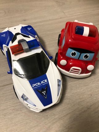 Coches de juguete policía y bombero