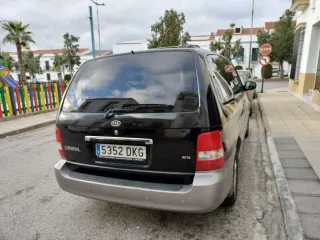 KIA Carnival 2005
