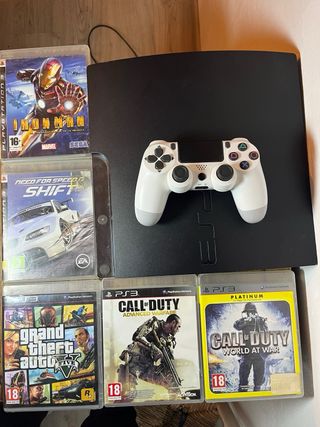 PlayStation 3 Slim Negra + 5 Juegos + cables