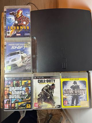 PlayStation 3 Slim Negra + 5 Juegos + cables