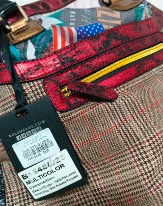 Bolso patchwork multicolor con asas negras