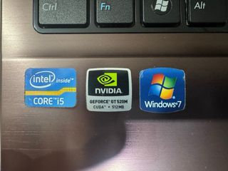 Despiece ASUS A53S (K53SJ) - Chasis y Pantalla