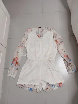 Mono corto estampado floral talla S