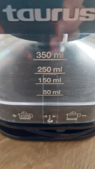 Exprimidor Taurus