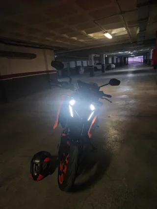 KTM Duke 390 Naranja