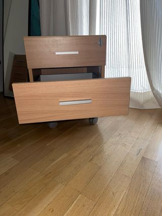 Cajonera de oficina madera y metal