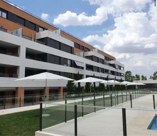 PERGOLAS,TOLDOS Y CERRAMIENTOS.,