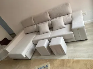 Sofá chaislongue nuevo