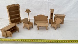 Muebles de madera para casa de muñecas (sin casa )