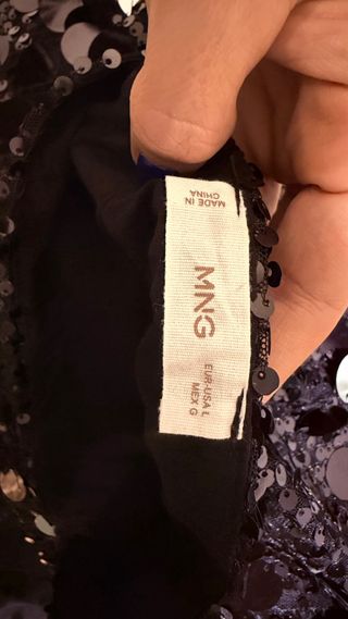 Falda corta lentejuelas negra