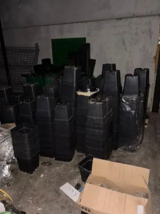 Macetas Negras de Plástico, 3 medidas diferentes