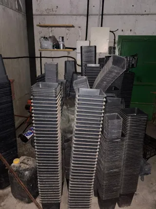 Macetas Negras de Plástico, 3 medidas diferentes