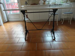 Mesa de jardín, cocina, comedor, cafetería, bar, v