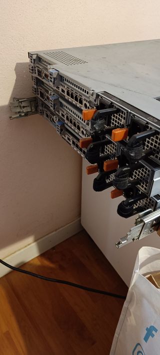 3x Dell PowerEdge R610 288GB RAM