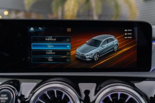 MERCEDES CLASE A 220d AMG LINE 190 CV