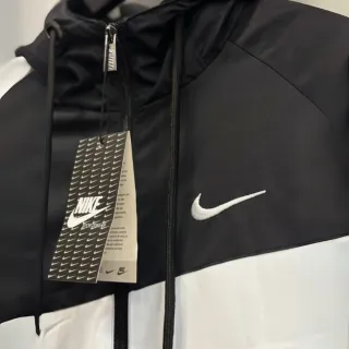 Conjunto Chándal Nike Negro y Gris
