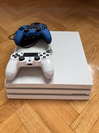 PS4 Pro 1TB Blanca