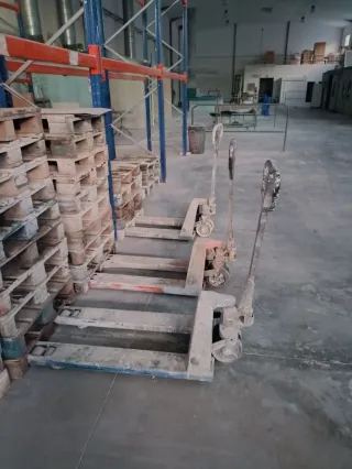 EQUIPOS PINTURA INDUSTRIAL PARA MUEBLE.