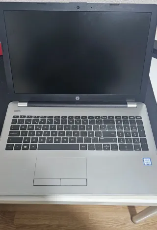 Portátil HP Notebook 250 G6