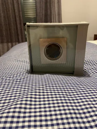 Foco de techo plateado y transparente