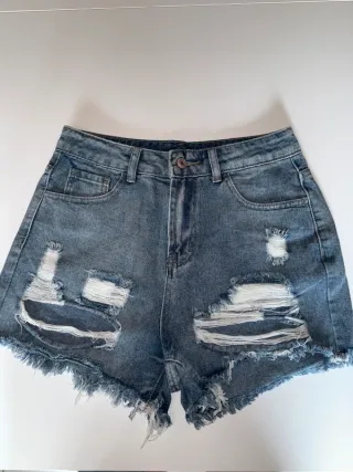 Pantaloncini Jeans Donna Strappati