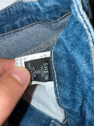 Pantaloncini Jeans Donna Strappati