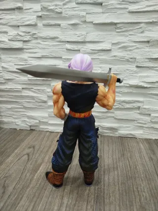 Figura Trunks del Futuro