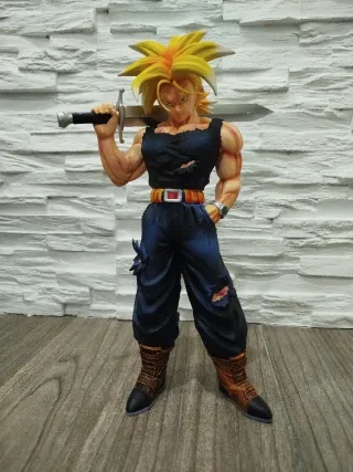 Figura Trunks del Futuro