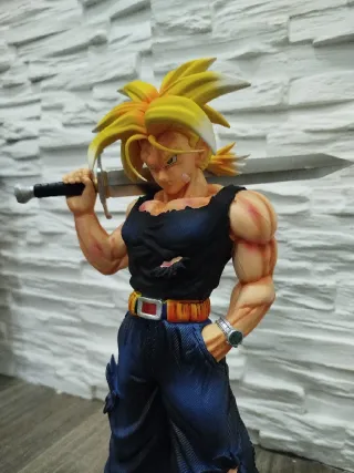 Figura Trunks del Futuro