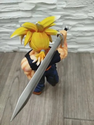 Figura Trunks del Futuro