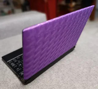 PORTATIL TOSHIBA NB500. CUSTOM. COMO NUEVO. W10.