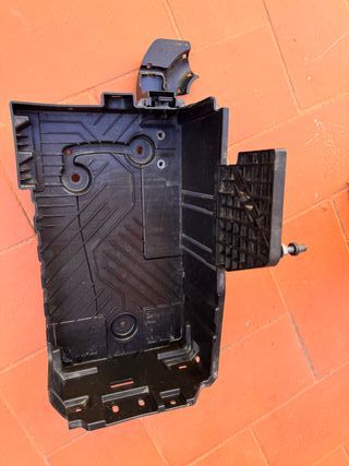 Bandeja Batería Peugeot 208 9823533180