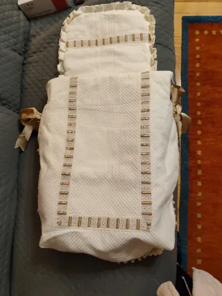 Funda cubrecapazo, saco de capazo y capota.