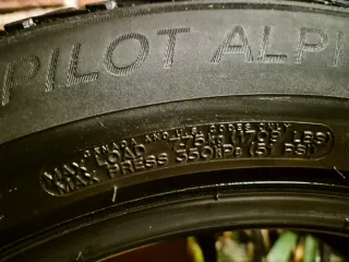 1 Neumático Michelin Pilot Alpin 5
