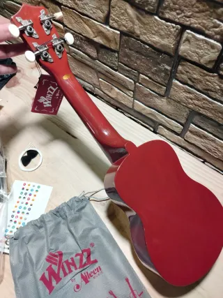 WINZZ Ukelele soprano Set completo Madera