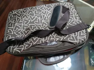 Maletín portátil Trust marrón