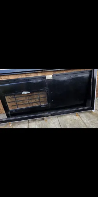 3 Puertas aluminio y hierro