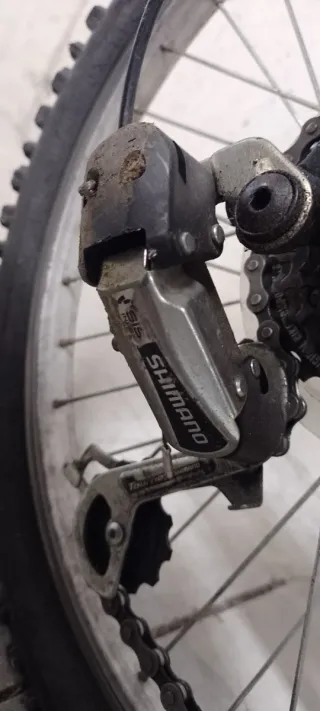 Bicicleta AVIGO Downhill 20 pulgadas