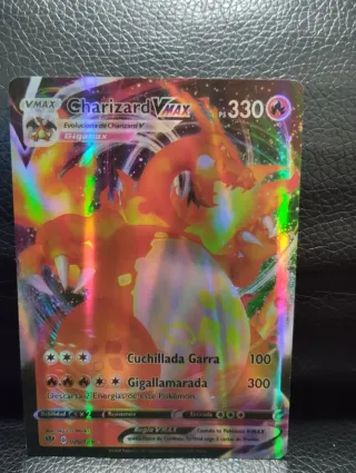 Carta Pokémon Charizard VMAX Gigamax 330 PS