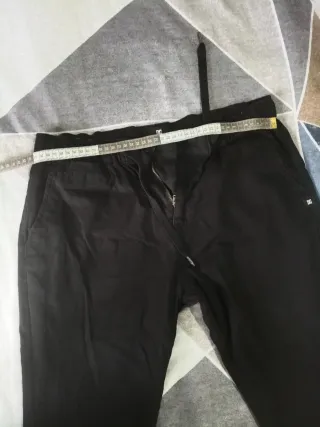 Pantalones DC Shoes Negros