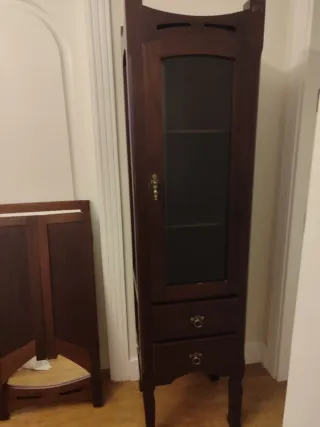 Juego Espejo y Vitrina Madera