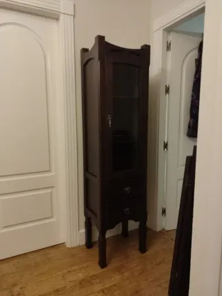 Juego Espejo y Vitrina Madera