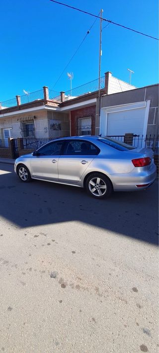 Volkswagen Jetta 2012