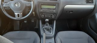 Volkswagen Jetta 2012