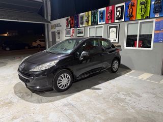 Peugeot 207 1.4cc Confort 75cv 2007 3p.