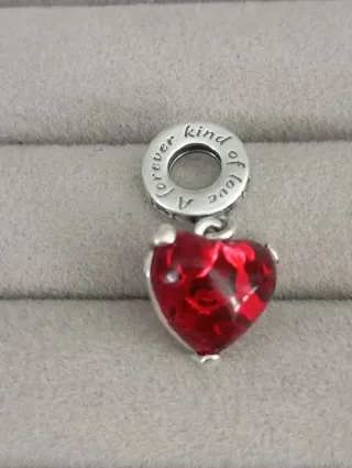 Charm corazón Mickey y Minnie