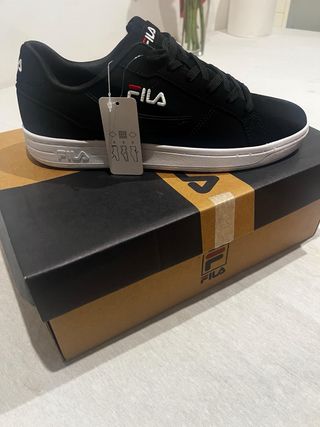 Zapatos Fila Hombre Negros y Blancos