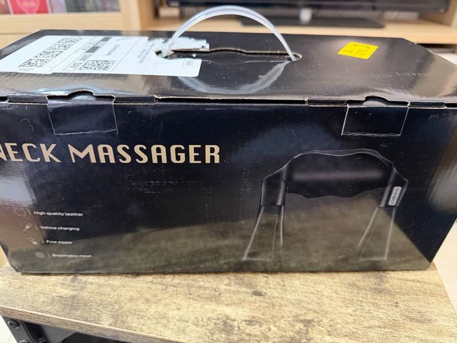 Masajeador de cuello con calor NUEVO