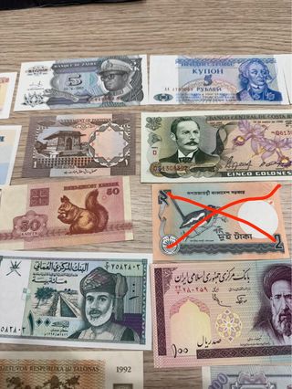 33 Billetes Variados Sin Circular