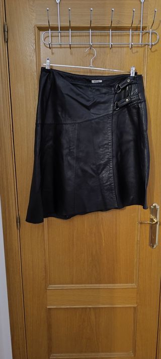 Falda piel auténtica
